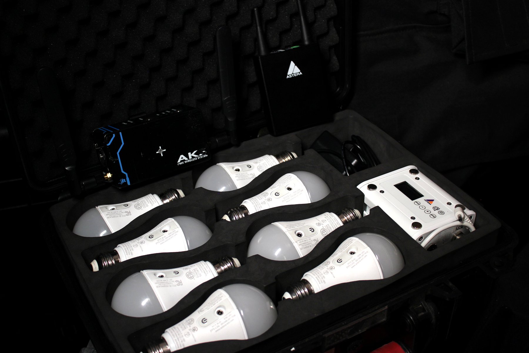 Astera NYX bulb kit with ART7 CRMX transmitter